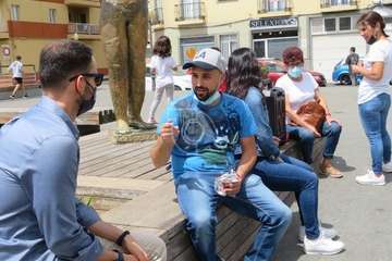 Concentración a las puertas de los juzgados de Telde por una ley antiokupas/TA.